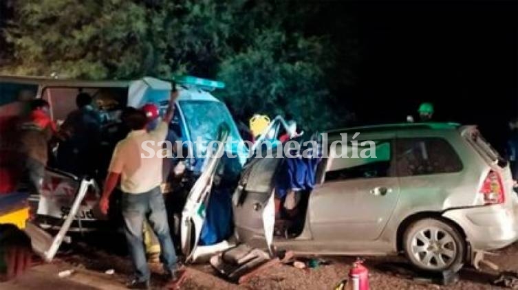 La Rioja: seis muertos por el choque entre auto y ambulancia