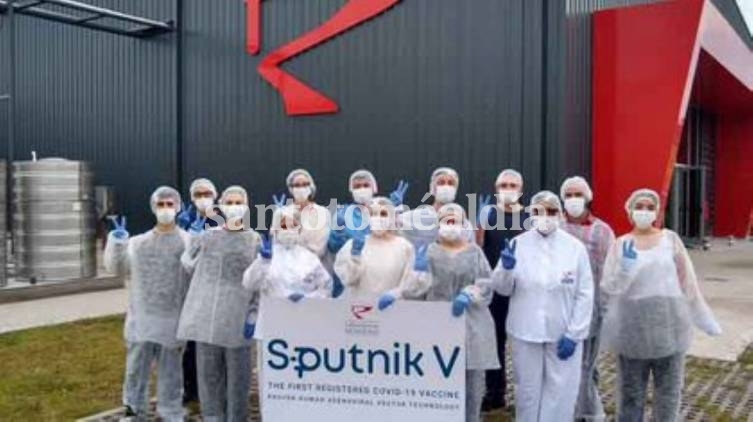 Un laboratorio argentino ya fabricó 21.000 dosis de la vacuna Sputnik V y comenzará en junio la producción masiva