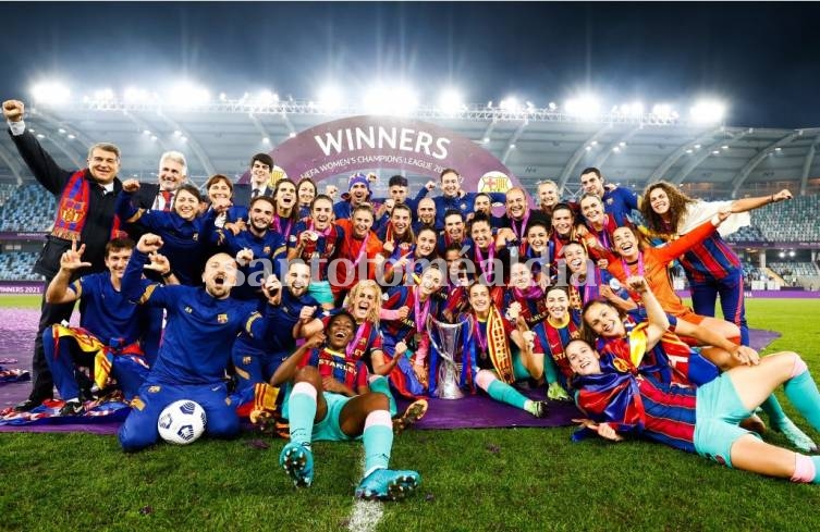 Barcelona goleó a Chelsea y se adjudicó la Champions femenina