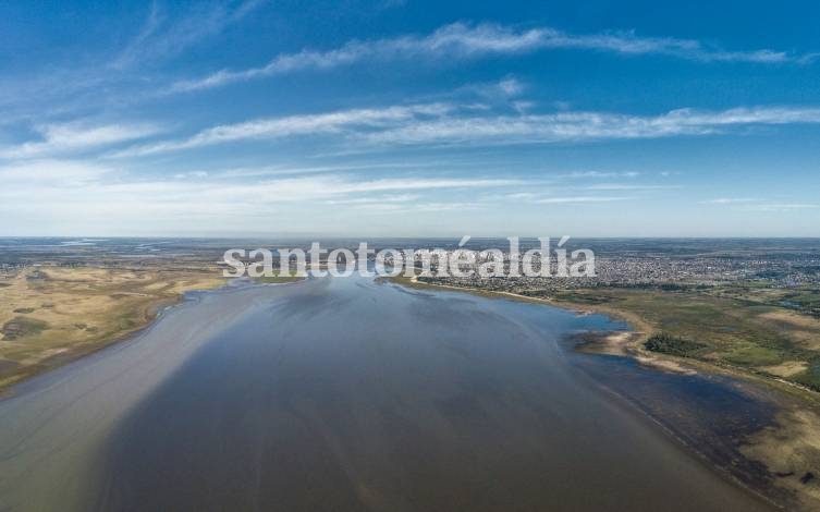 Avanzan los estudios sobre el cruce de la Laguna para el Gasoducto Metropolitano