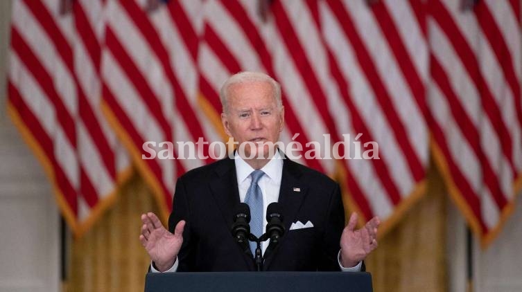 Biden defendió la retirada de EEUU de Afganistán mientras las potencias debaten un país talibán