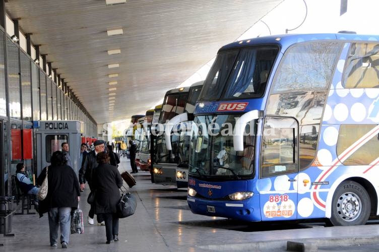 La UTA anunció un paro de choferes de larga distancia por 72 horas, a partir de este viernes