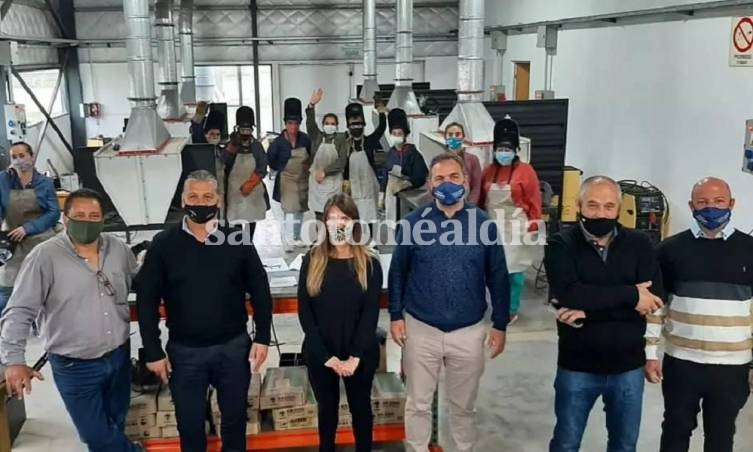 Uliambre visitó las instalaciones del Parque Industrial junto a candidatos de su lista