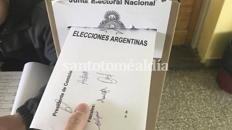 Ya se vota en todo el país, con estrictos protocolos sanitarios