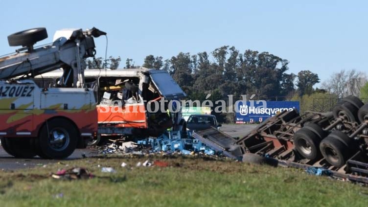 Un bebé muerto y seis heridos tras un choque múltiple en la Autovía 2