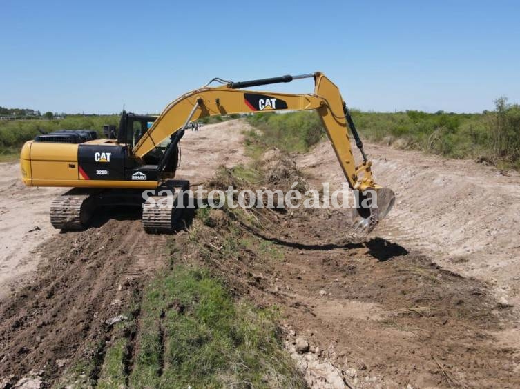 Se inició la obra de reacondicionamiento del canal San Martín