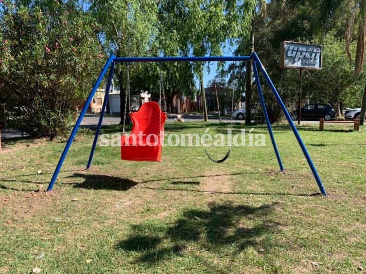 Nuevo equipamiento en la plazoleta de barrio UPCN