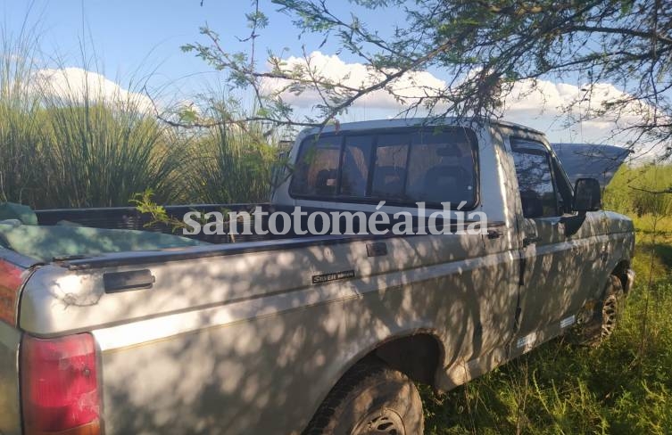 Recuperaron en Alto Verde una camioneta que había sido robada en Adelina Centro