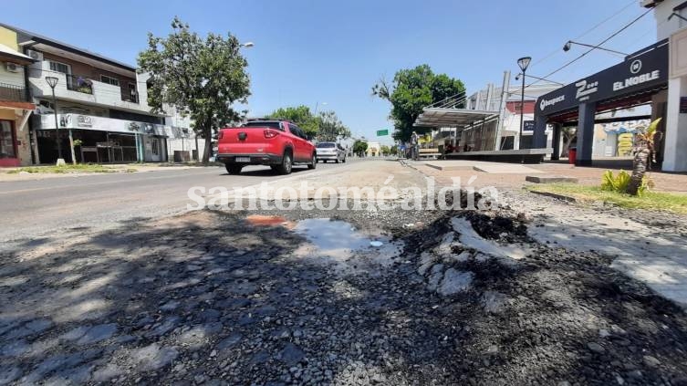 Vialidad Nacional realizará trabajos de bacheo en Avenida 7 de Marzo, a la altura del parador de colectivos