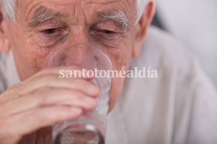 Recomendaciones de cuidado para adultos y adultas mayores frente a la ola de calor