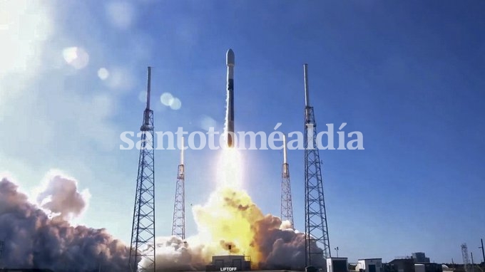 Lanzaron al espacio el primer minisatélite argentino desde Estados Unidos