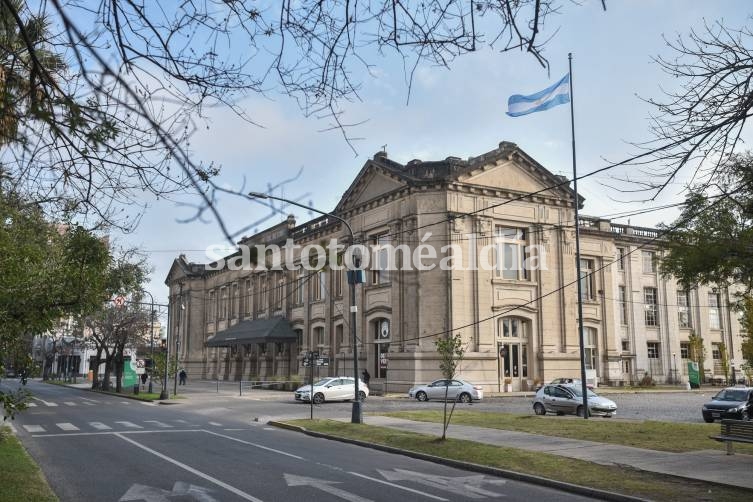 La Municipalidad de Santa Fe abrió una nueva oficina de informes turísticos en la Estación Belgrano