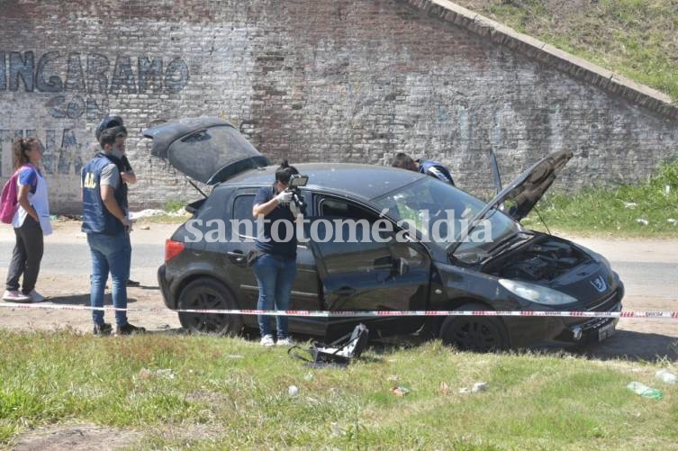 Hallaron frente a Villa Oculta el auto del hombre secuestrado en barrio 7 Jefes