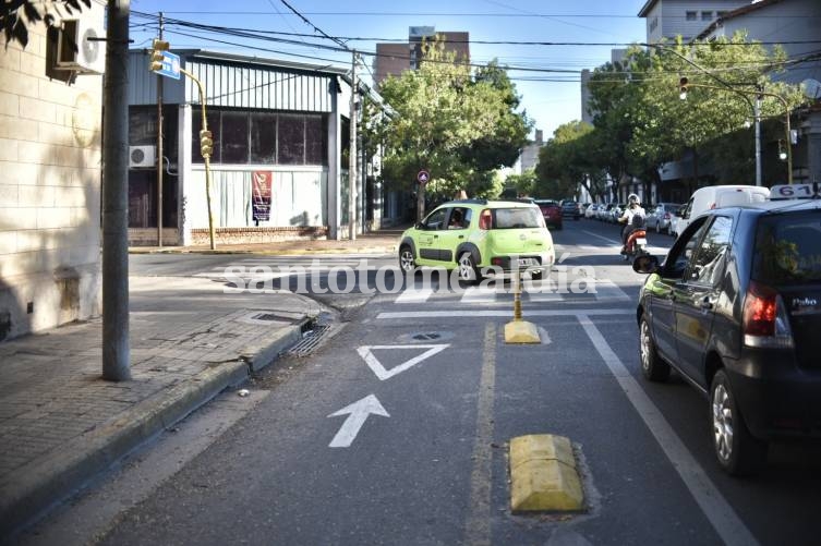 La Municipalidad de Santa Fe adjudicará licencias de taxis y remises