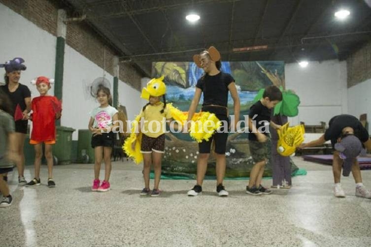 Se realizó el cierre del Taller de Artes Plásticas y Circo del programa 