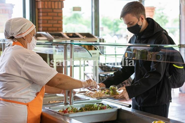 Comenzaron a funcionar los comedores universitarios de la UNL