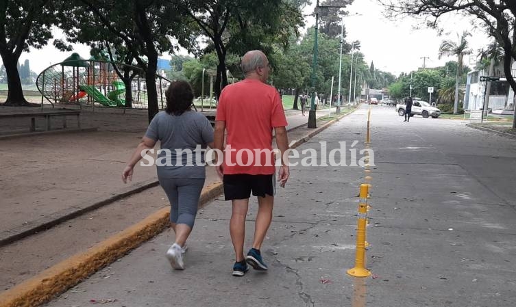 Ya está en vigencia el sentido único de circulación en la costanera