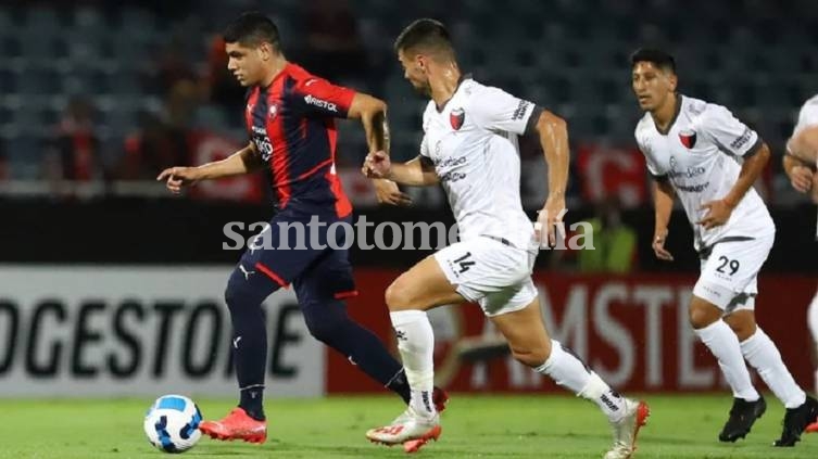 Colón no pudo con Cerro Porteño y cayó por 3 a 1 en Paraguay