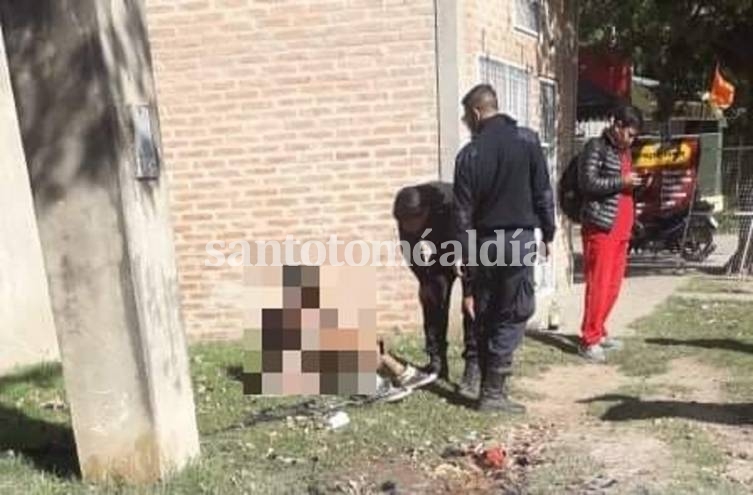 Falleció una persona indigente luego de prenderse fuego