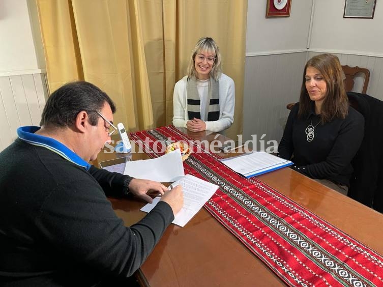 Firmaron un convenio para relevar las industrias instaladas sobre la Ruta 19