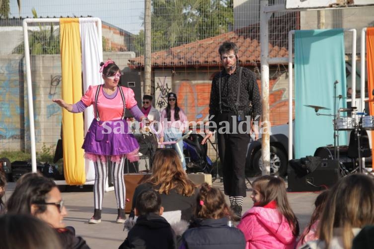 Con actividades artísticas y recreativas, se realizó otra jornada del ciclo “Cultura en tu Plaza” 