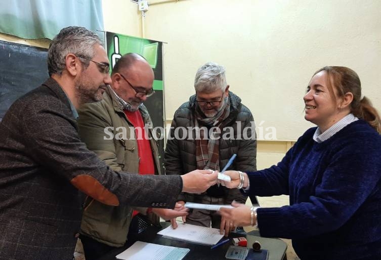 Se realizó una nueva entrega del Fondo de Asistencia Educativa 