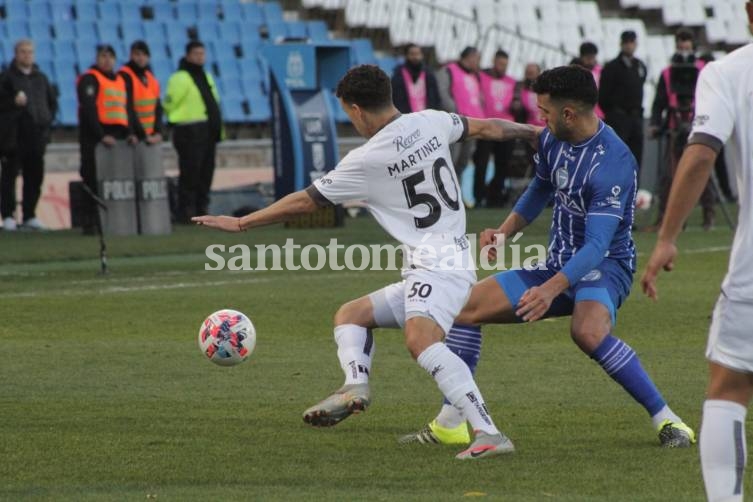 Colón perdió con Godoy Cruz y sigue dando ventajas en el torneo