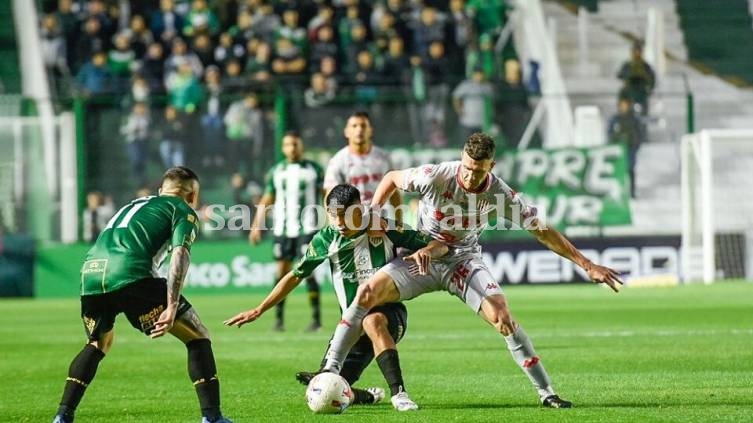 Unión se enfrenta a Banfield por un boleto en los octavos de final de la Copa Argentina