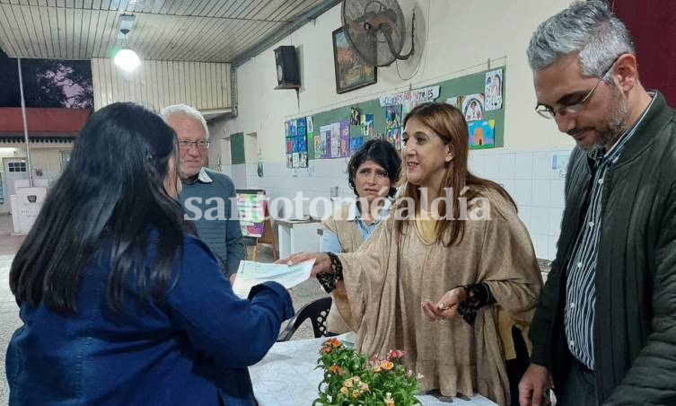 Se realizó una nueva entrega del Fondo de Asistencia Educativa