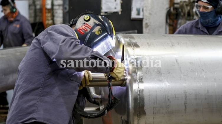 La actividad económica creció un 6,4% interanual en junio