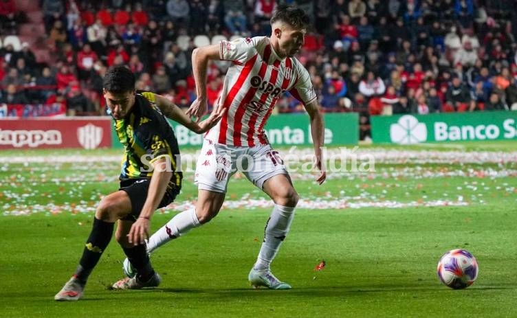 Unión no estuvo en su día y sumó un pobre empate ante Aldosivi