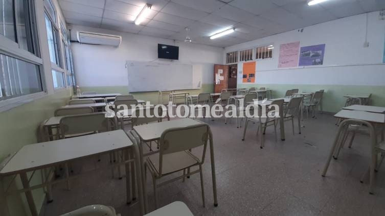 Los docentes iniciaron un nuevo paro por 72 horas