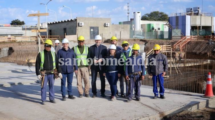 Perotti recorrió la obra de Ampliación de la Planta Potabilizadora de Granadero Baigorria