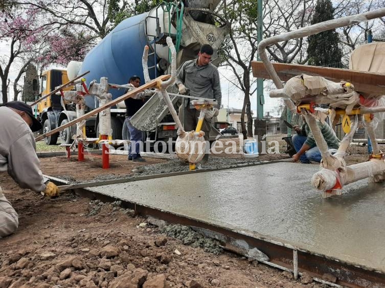 Continúan las obras de puesta en valor de la Plaza Belgrano