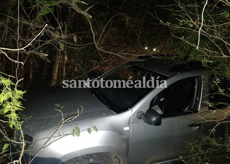 Le robaron su camioneta y luego la abandonaron