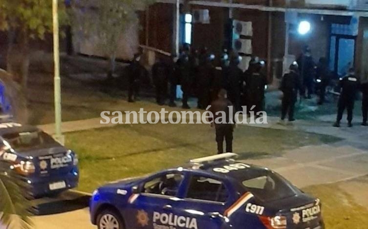 Otra vez: violento motín en la Comisaría 12 