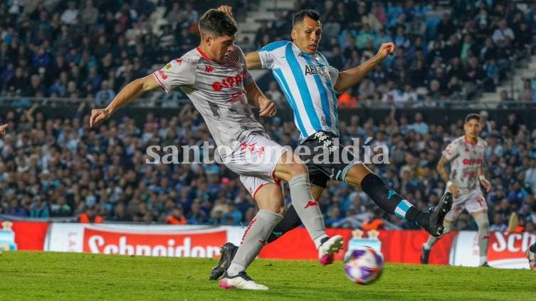 Unión cayó 2 a 1 ante Racing