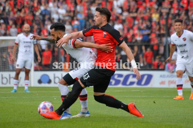 Colón le ganó a Patronato ante su gente