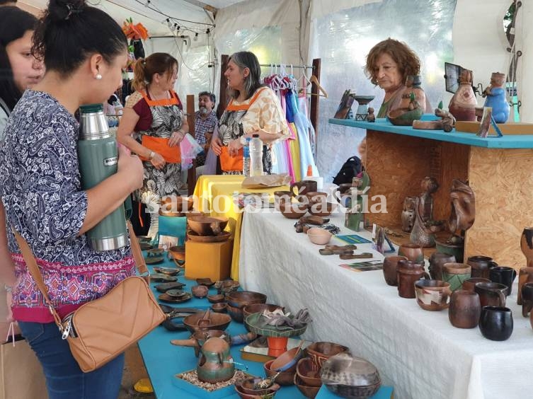 Se desarrolló con éxito la 13ª Feria Nacional de Artesanías y Diseño