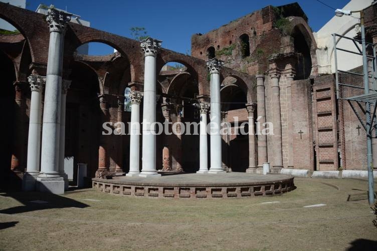 Santa Fe: reabre sus puertas el emblemático Patio Catedral