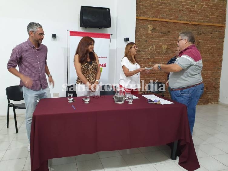 Se realizó la ultima entrega del año del Fondo de Asistencia a Vecinales