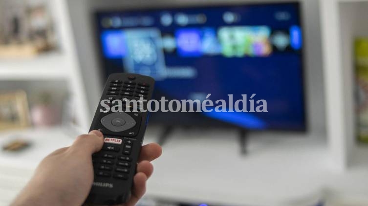 El Enacom modificó las subas autorizadas de telefonía, internet y TV para que no superen el 4% mensual