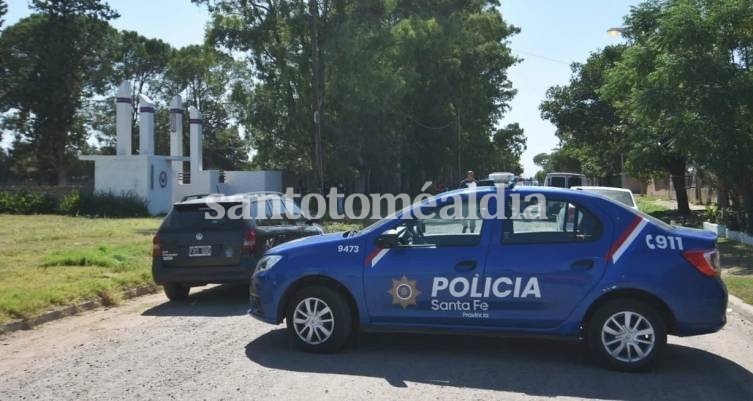 Asesinaron a tiros a un hombre frente al club Cha Roga