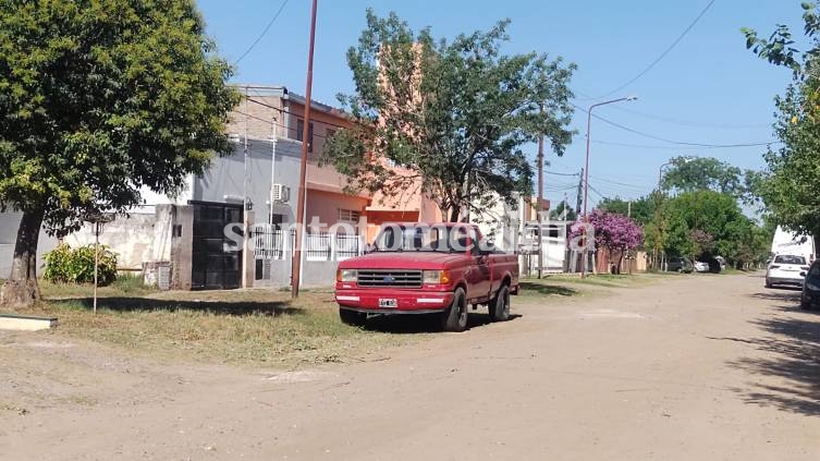 Violento asalto a una familia en López y Planes al 1300