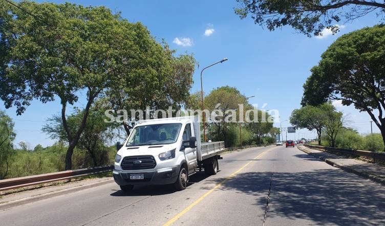 Un ciclista de nuestra ciudad fue víctima de un violento asalto en el acceso a Santa Fe