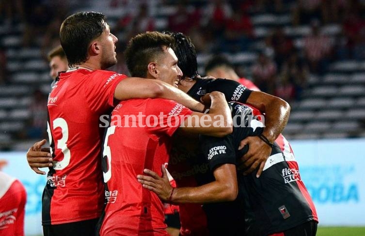 Ante su público, Colón recibe a Lanús en el arranque de la Liga Profesional 