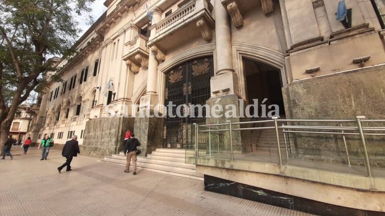 Prisión preventiva para el autor de un robo cometido con armas de fuego en una estancia