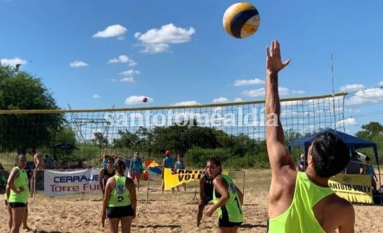 Se viene un sábado a puro beach voley en el balneario municipal