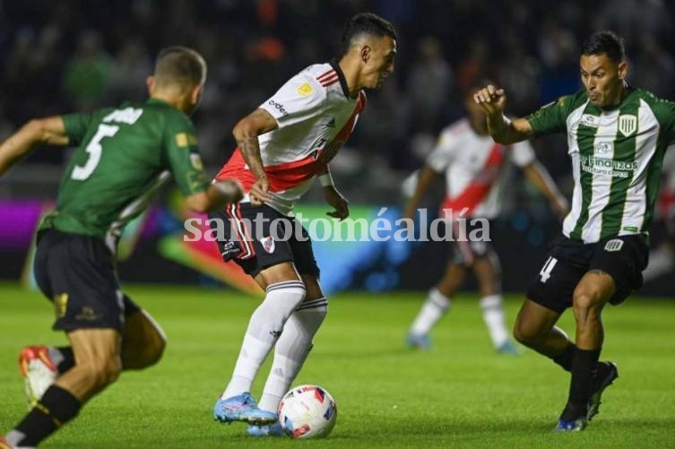 River y Banfield se enfrentan por un lugar en la final del Trofeo de Campeones