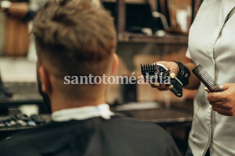 Curso intensivo de capacitación para peluqueros y afines